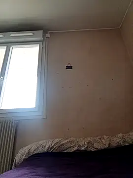 Snapshot of Nell-X chatting on October 26, 2025, 12:11 pm Nell-X online show from October 26, 2025, 12:11 pm