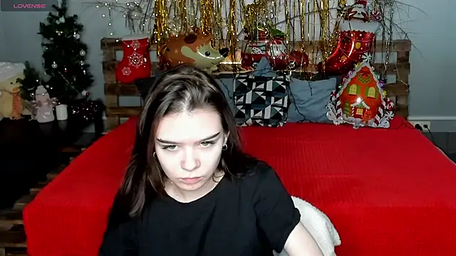 SweetyDeviliya online show from December 25, 2024, 9:02 am