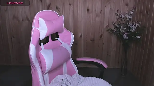 SweetyDeviliya online show from March 12, 2025, 10:16 am