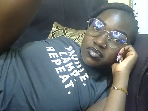 Chichii- online show from March 4, 2025, 6:29 pm