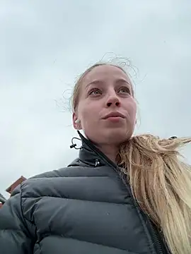 Snapshot of Hr_Frk_Olsen chatting on February 7, 2026, 2:21 pm Hr Frk Olsen online show from February 7, 2026, 2:21 pm