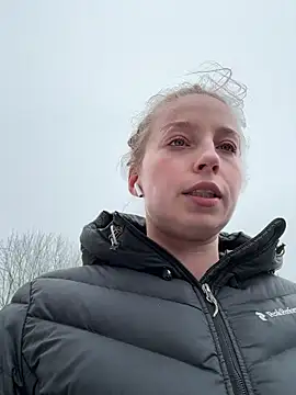 Snapshot of Hr_Frk_Olsen chatting on February 21, 2026, 12:50 pm Hr Frk Olsen online show from February 21, 2026, 12:50 pm