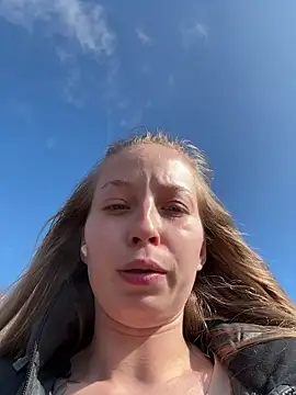 Snapshot of Hr_Frk_Olsen chatting on March 11, 2026, 10:21 am Hr Frk Olsen online show from March 11, 2026, 10:21 am