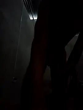 Reynold2608 online show from January 8, 2025, 9:55 pm