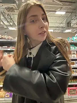 Snapshot of Sunny___Bunny chatting on February 3, 2026, 12:10 pm Sunny Bunny online show from February 3, 2026, 12:10 pm