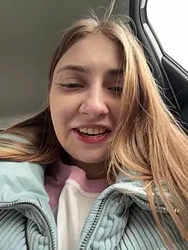 Snapshot of Sunny___Bunny chatting on February 20, 2026, 1:11 pm Sunny Bunny online show from February 20, 2026, 1:11 pm