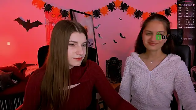 pure radiance1 online show from November 4, 2025, 9:52 am