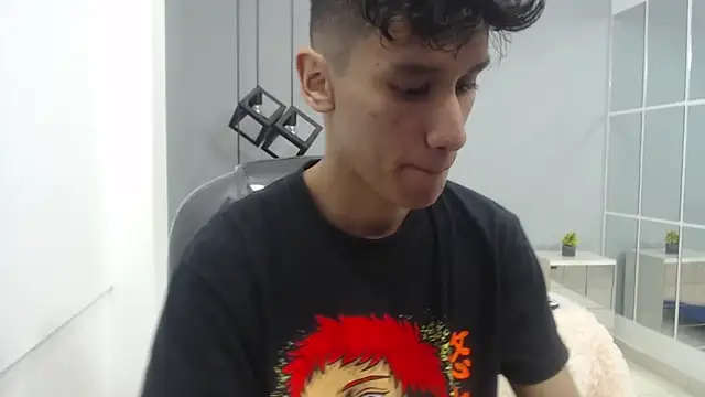 Snapshot of alan_ws chatting on December 18, 2024, 12:29 pm alan ws online show from December 18, 2024, 12:29 pm