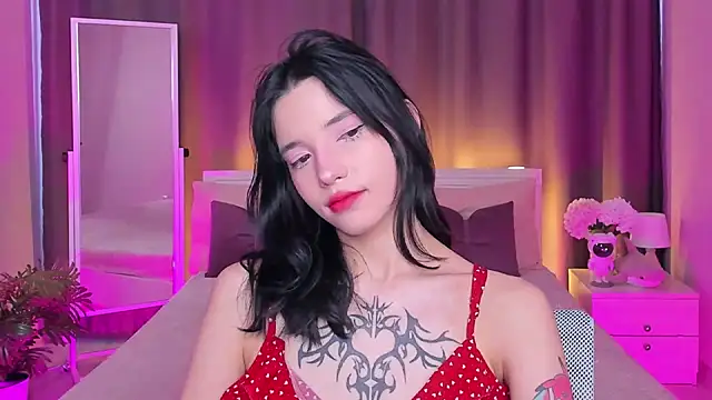 as1an girlfriend online show from March 21, 2025, 3:44 am