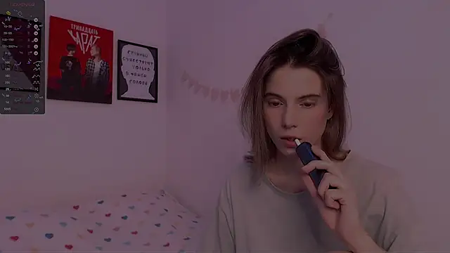 Snapshot of _ni_kiss chatting on January 13, 2025, 3:26 pm ni kiss online show from January 13, 2025, 3:26 pm