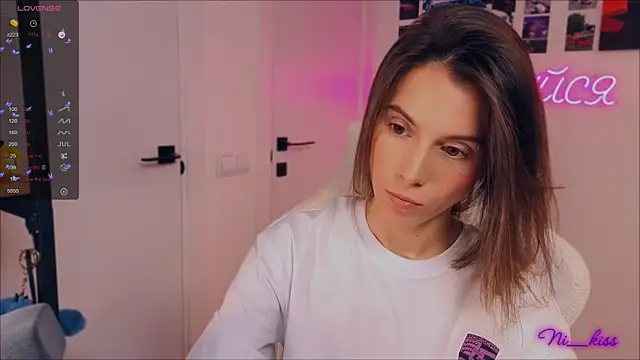 Snapshot of _ni_kiss chatting on September 23, 2025, 6:55 pm ni kiss online show from September 23, 2025, 6:55 pm