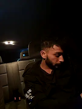 Iulianmarius12 online show from February 11, 2026, 9:42 pm