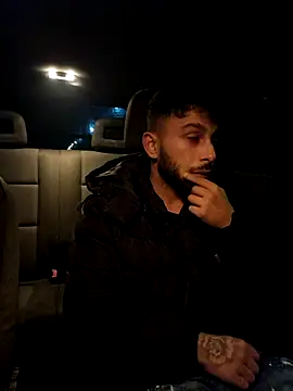 Iulianmarius12 online show from March 5, 2026, 8:27 pm