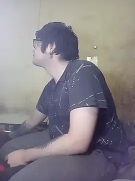 thecatblack1998 online show from March 28, 2026, 12:10 am