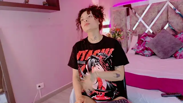 KatherineGomez online show from April 20, 2026, 2:25 am