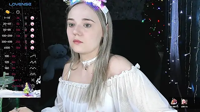 Your small bunny online show from December 25, 2024, 3:08 am