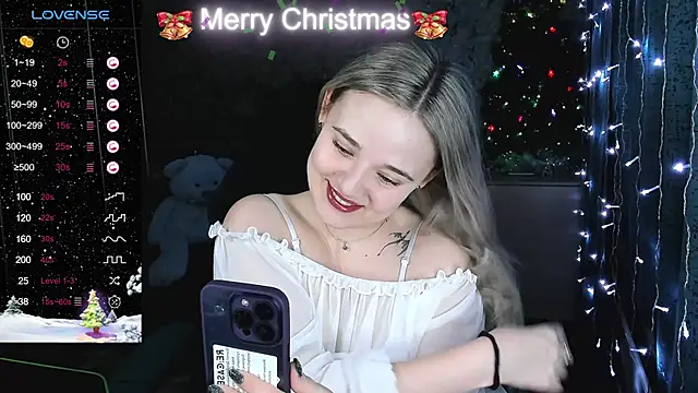 Your small bunny online show from December 25, 2024, 11:43 am