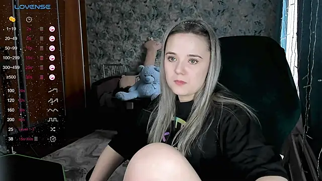 Your small bunny online show from January 27, 2025, 7:56 am