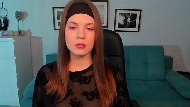 BellaSweetHeart online show from January 26, 2025, 8:45 pm