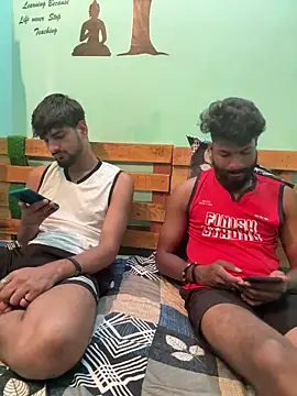 Snapshot of blr_boi chatting on June 15, 2026, 3:47 pm blr boi online show from June 15, 2026, 3:47 pm
