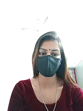 Snapshot of Tisha-01 chatting on December 18, 2025, 2:06 am Tisha-01 online show from December 18, 2025, 2:06 am