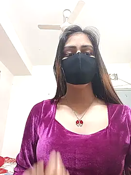 Snapshot of Tisha-01 chatting on February 21, 2026, 3:07 am Tisha-01 online show from February 21, 2026, 3:07 am