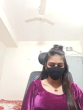 Snapshot of Tisha-01 chatting on February 22, 2026, 4:35 am Tisha-01 online show from February 22, 2026, 4:35 am