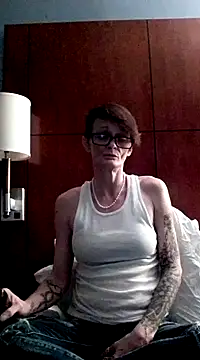 ivylee31 online show from December 31, 2024, 1:15 am