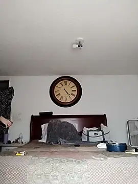 ivylee31 online show from March 20, 2025, 7:04 pm