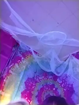 ivylee31 online show from June 19, 2026, 7:34 am