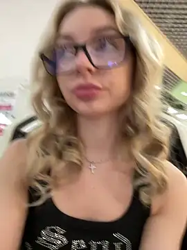 melissa grr online show from December 28, 2024, 11:19 am