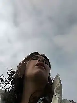 Alysson-- online show from January 14, 2025, 12:56 pm