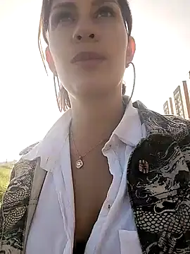 Alysson-- online show from January 16, 2025, 12:53 pm