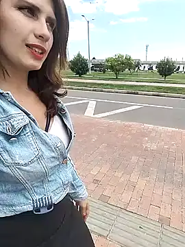 Alysson-- online show from January 21, 2025, 6:23 pm