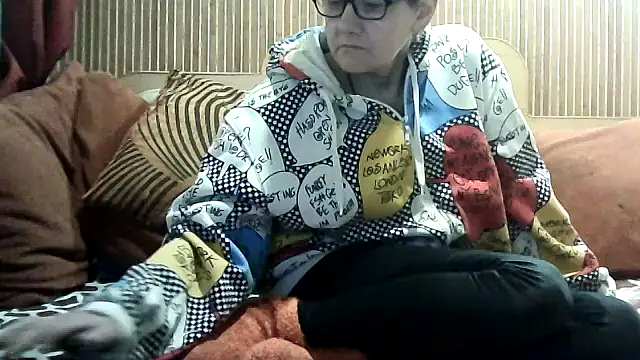 AlanaLaDream online show from February 22, 2026, 2:26 pm