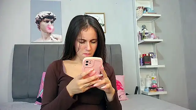 naughtyloverss online show from February 3, 2026, 3:06 pm