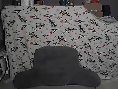 MsPink Flamingtoes544 online show from February 8, 2025, 11:44 am