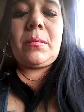 sara pineros online show from September 23, 2025, 9:18 pm