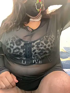 SnehaRai online show from October 1, 2025, 6:47 pm