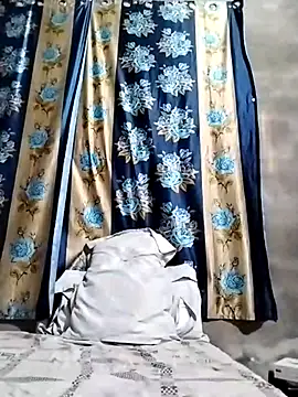 Cute-Ridhima online show from February 3, 2025, 11:42 am