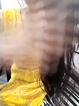 Snapshot of Cute-Ridhima chatting on July 19, 2026, 5:22 am Cute-Ridhima online show from July 19, 2026, 5:22 am