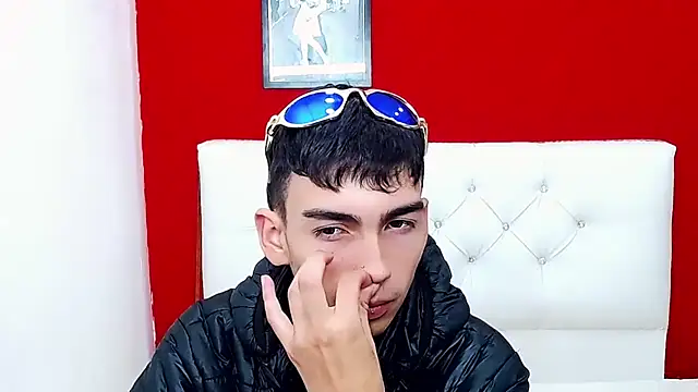 ttimy x boy online show from February 6, 2025, 3:59 am