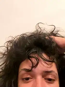 magalunabb online show from December 6, 2024, 12:45 am