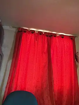 Snapshot of Miss_oliviaa chatting on October 16, 2025, 2:51 pm Miss oliviaa online show from October 16, 2025, 2:51 pm