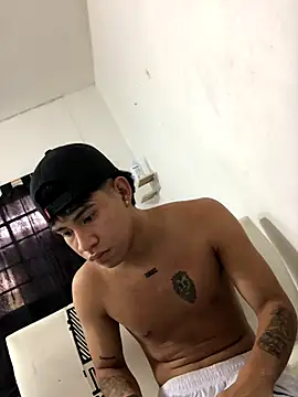 logannth online show from November 8, 2025, 6:40 pm