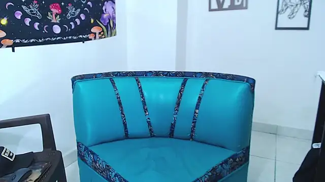 logannth online show from April 10, 2026, 4:17 am