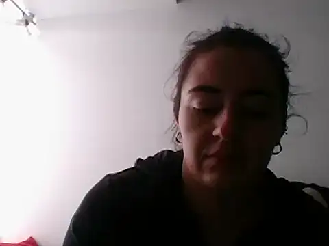  karlie kloss  online show from December 10, 2024, 6:49 pm