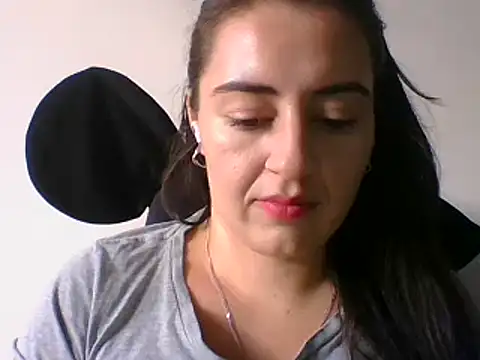  karlie kloss  online show from January 31, 2025, 8:54 pm