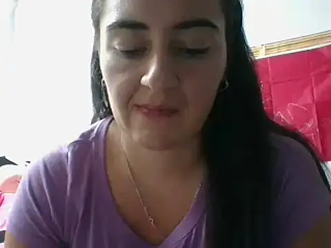  karlie kloss  online show from February 14, 2025, 10:58 pm