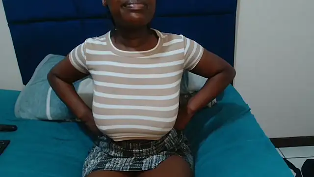 Snapshot of MilkyTitties chatting on July 16, 2026, 9:26 am MilkyTitties online show from July 16, 2026, 9:26 am